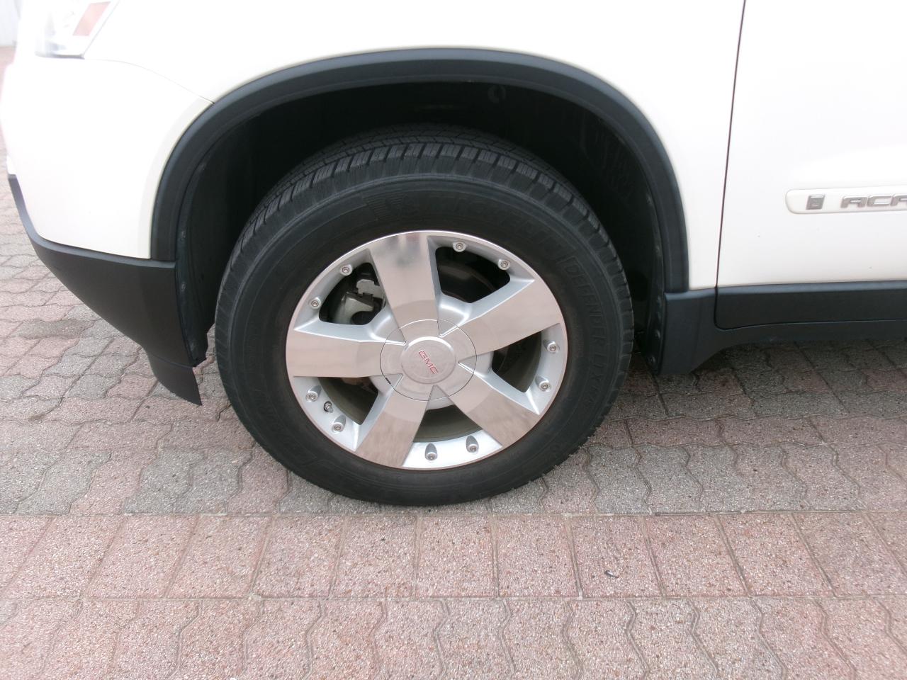 GMC Acadia SLT-1 FWD 2008