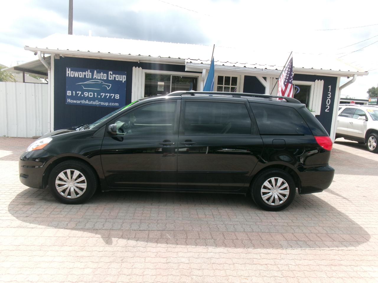 Toyota Sienna LE FWD 8-Passenger Seating 2008
