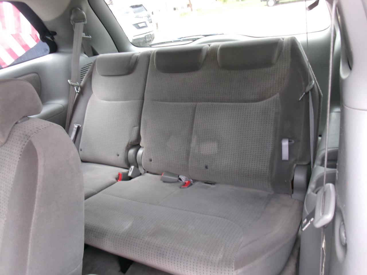 Toyota Sienna LE FWD 8-Passenger Seating 2008