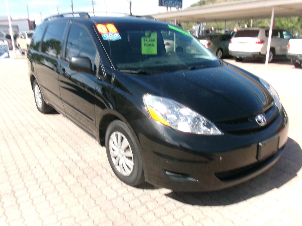 Toyota Sienna LE FWD 8-Passenger Seating 2008