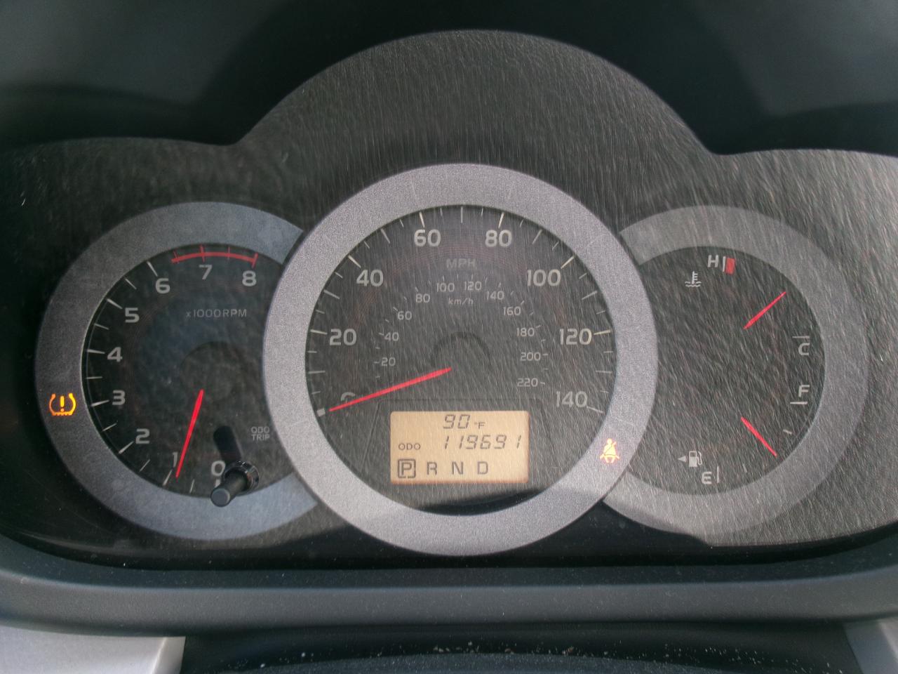 Toyota RAV4 Limited I4 2WD 2010