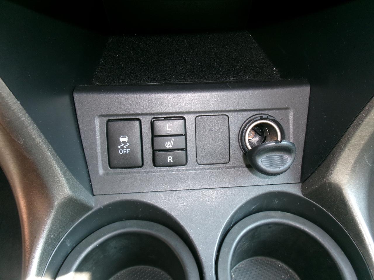 Toyota RAV4 Limited I4 2WD 2010