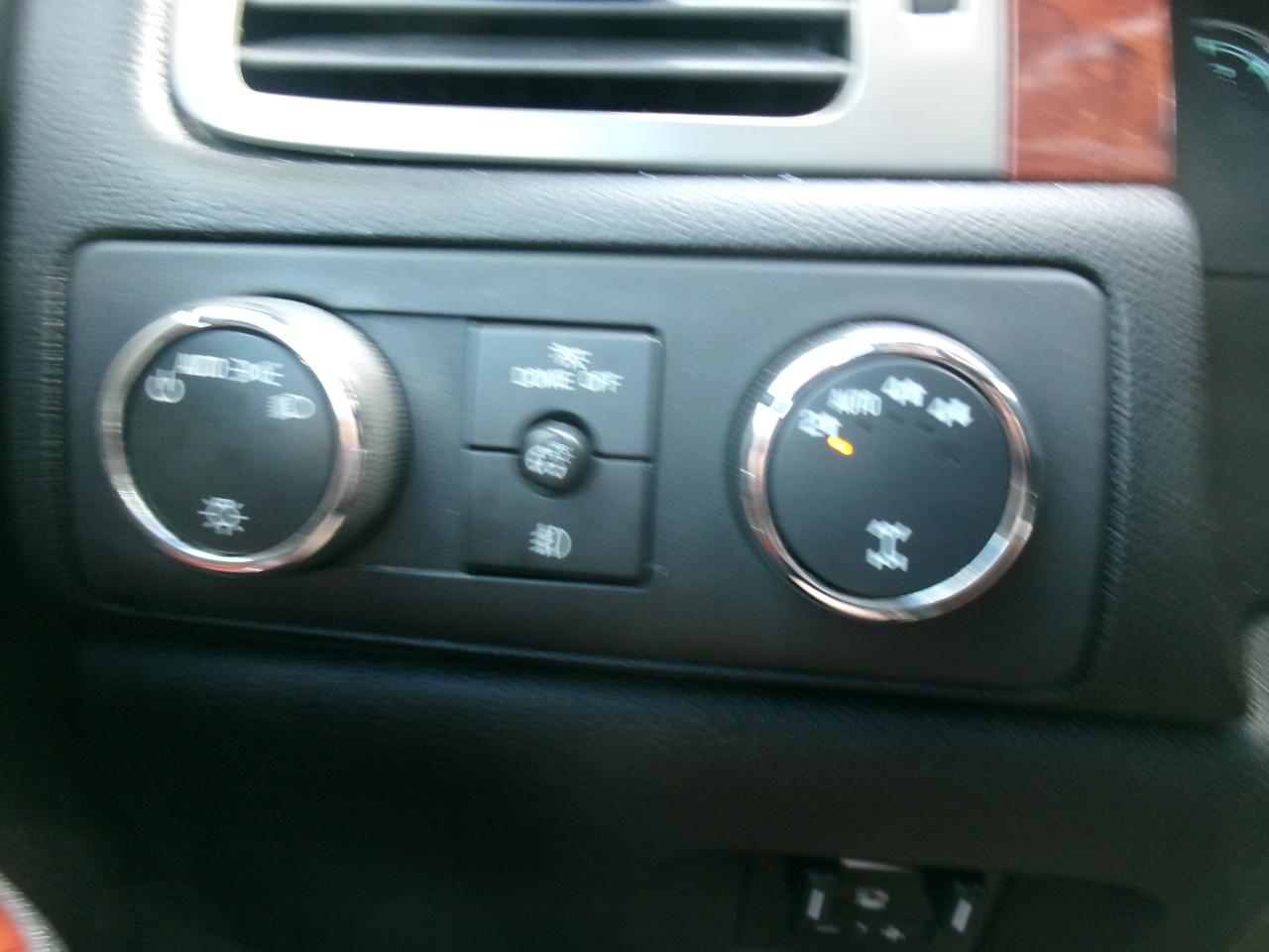 Chevrolet Tahoe LTZ 4WD 2013