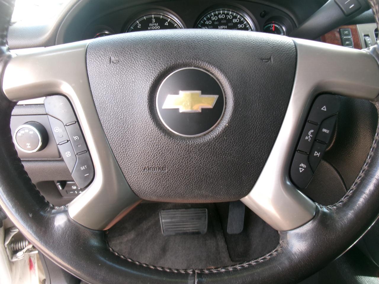 Chevrolet Tahoe LTZ 4WD 2013