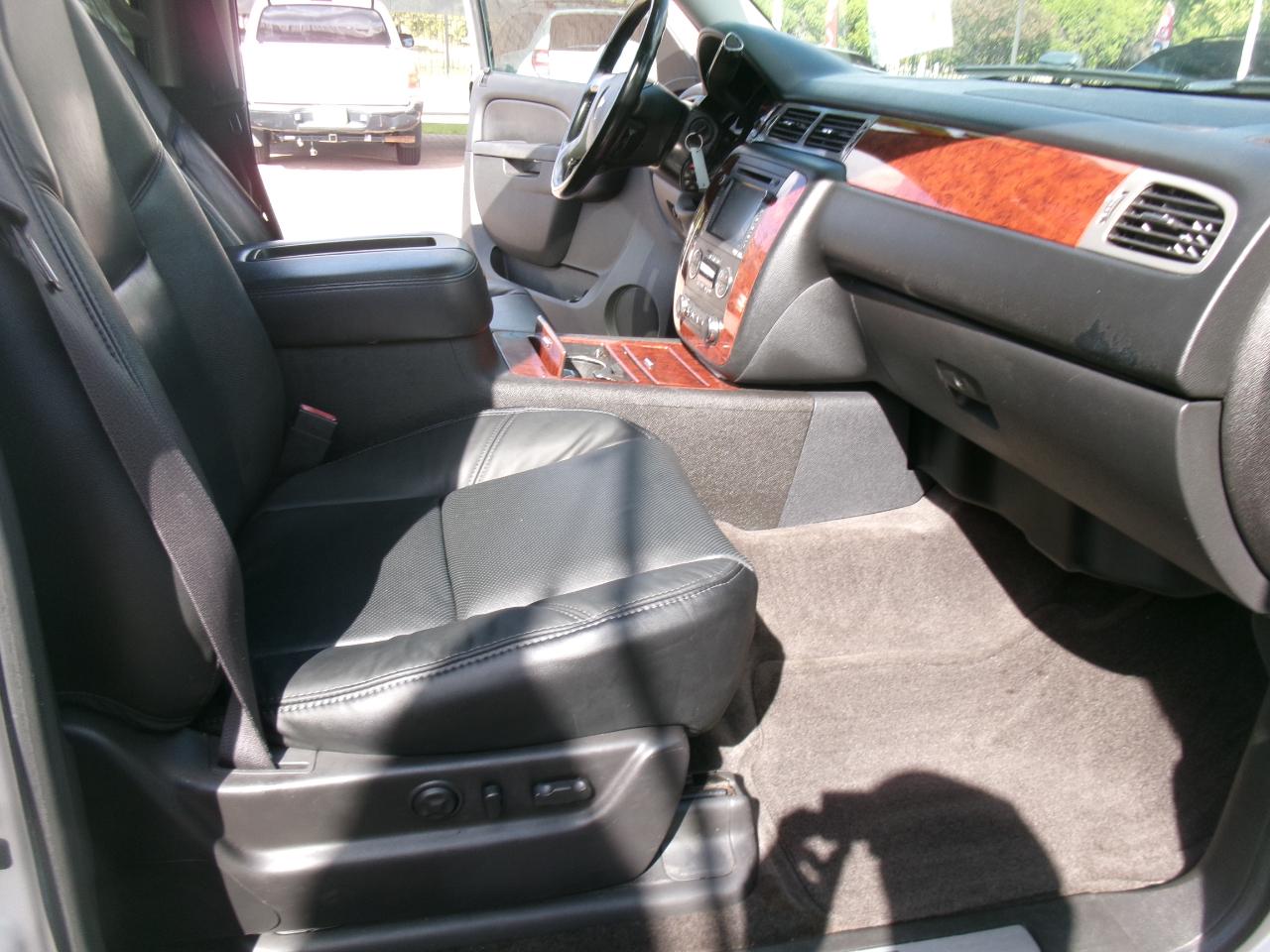 Chevrolet Tahoe LTZ 4WD 2013