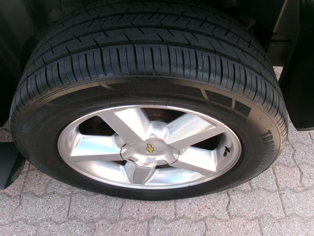 Chevrolet Tahoe LTZ 4WD 2013