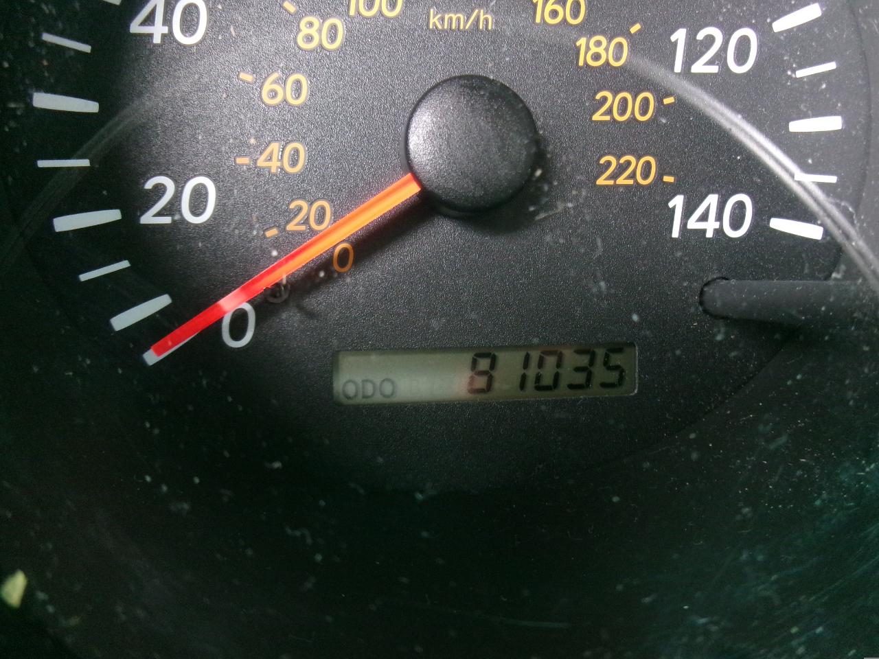 Toyota Highlander V6 2WD with 3rd-Row Seat 2005