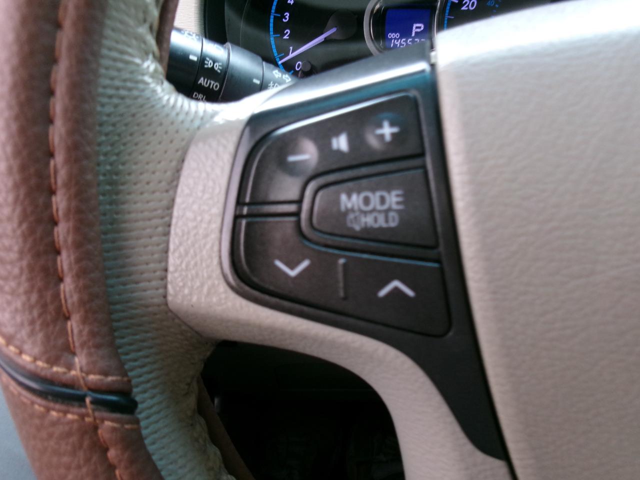 Toyota Sienna XLE FWD 8-Passenger V6 2014