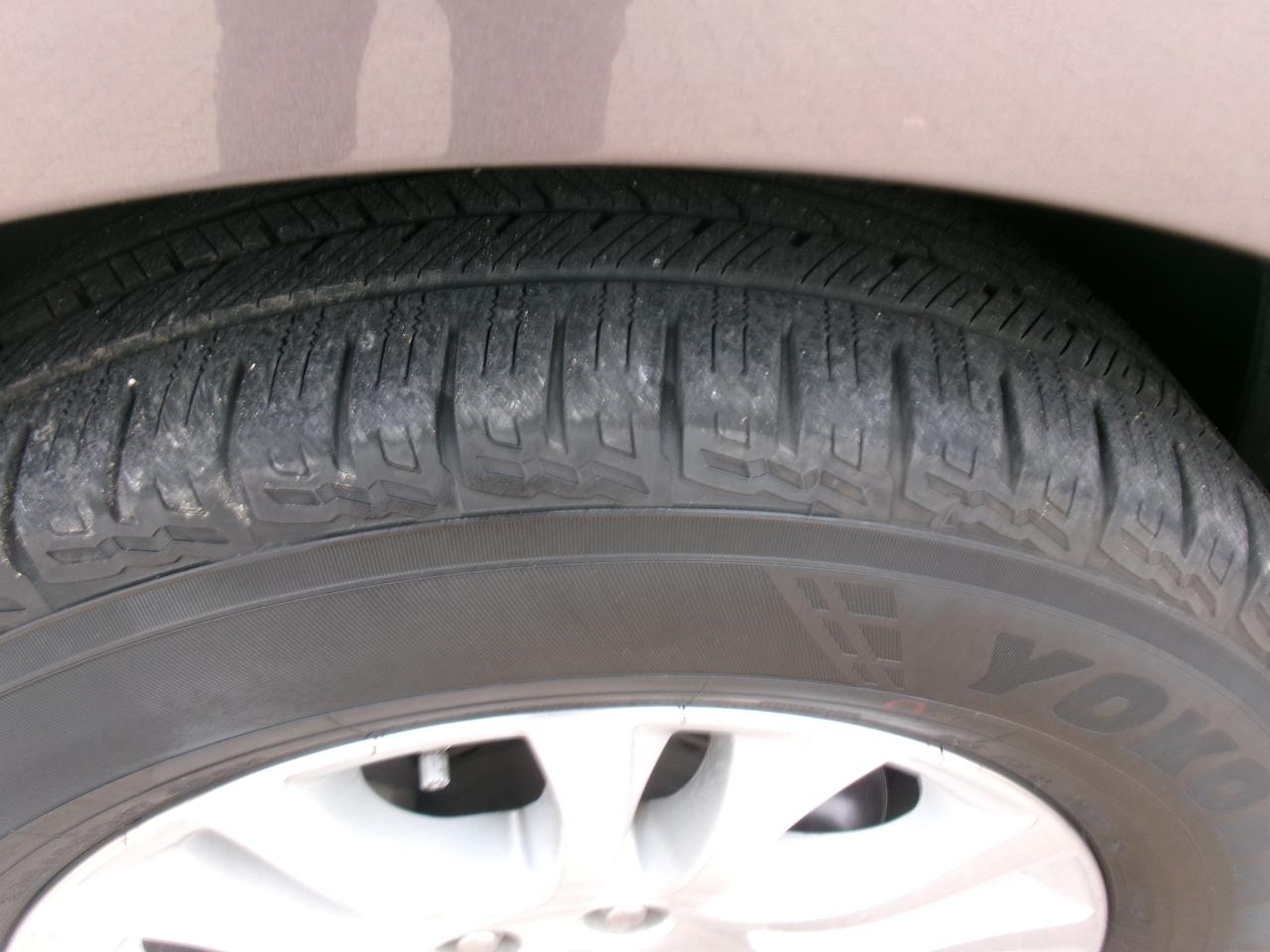Toyota Sienna XLE FWD 8-Passenger V6 2014
