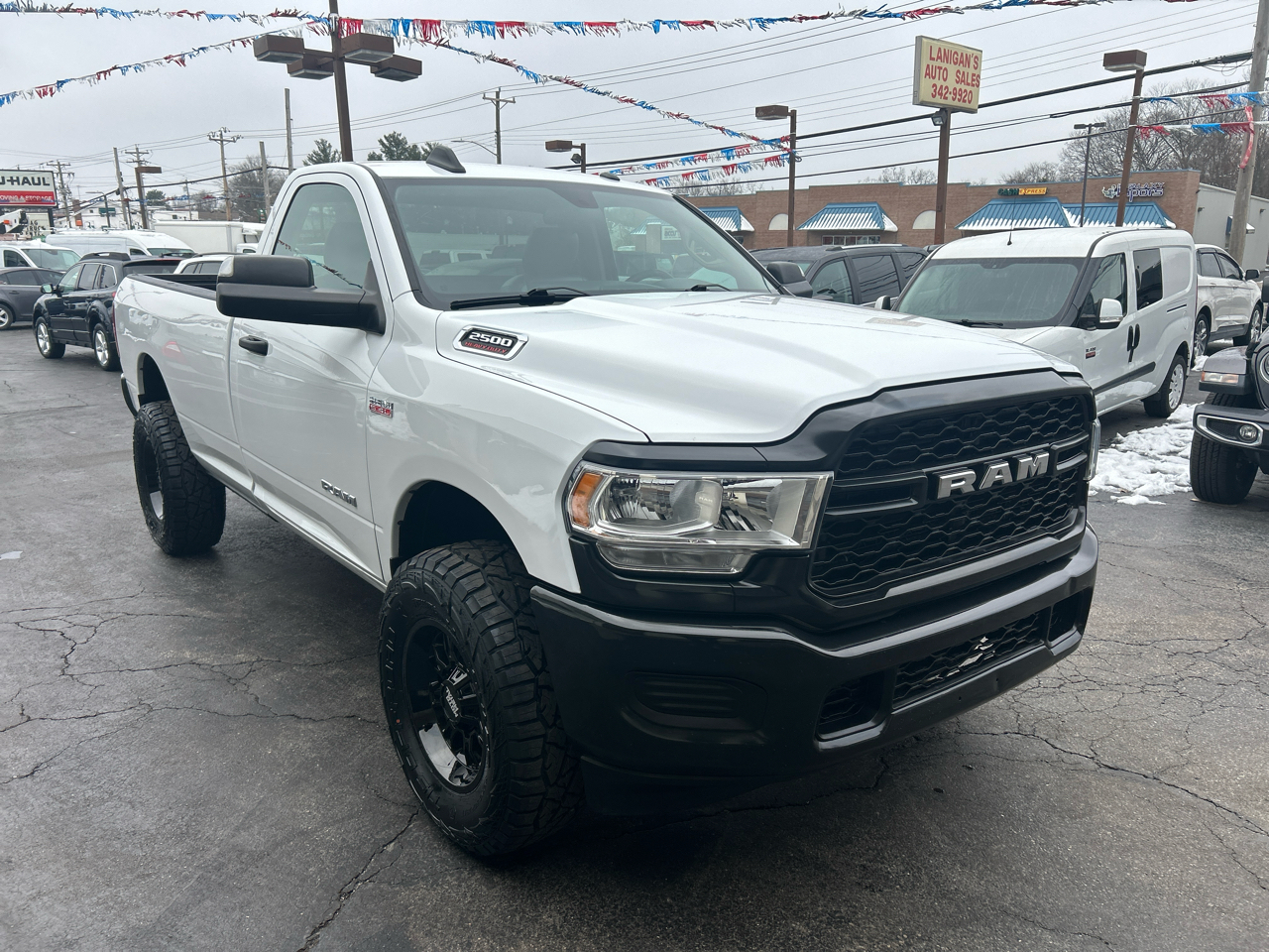 2020 Ram 2500 Tradesman photo 3