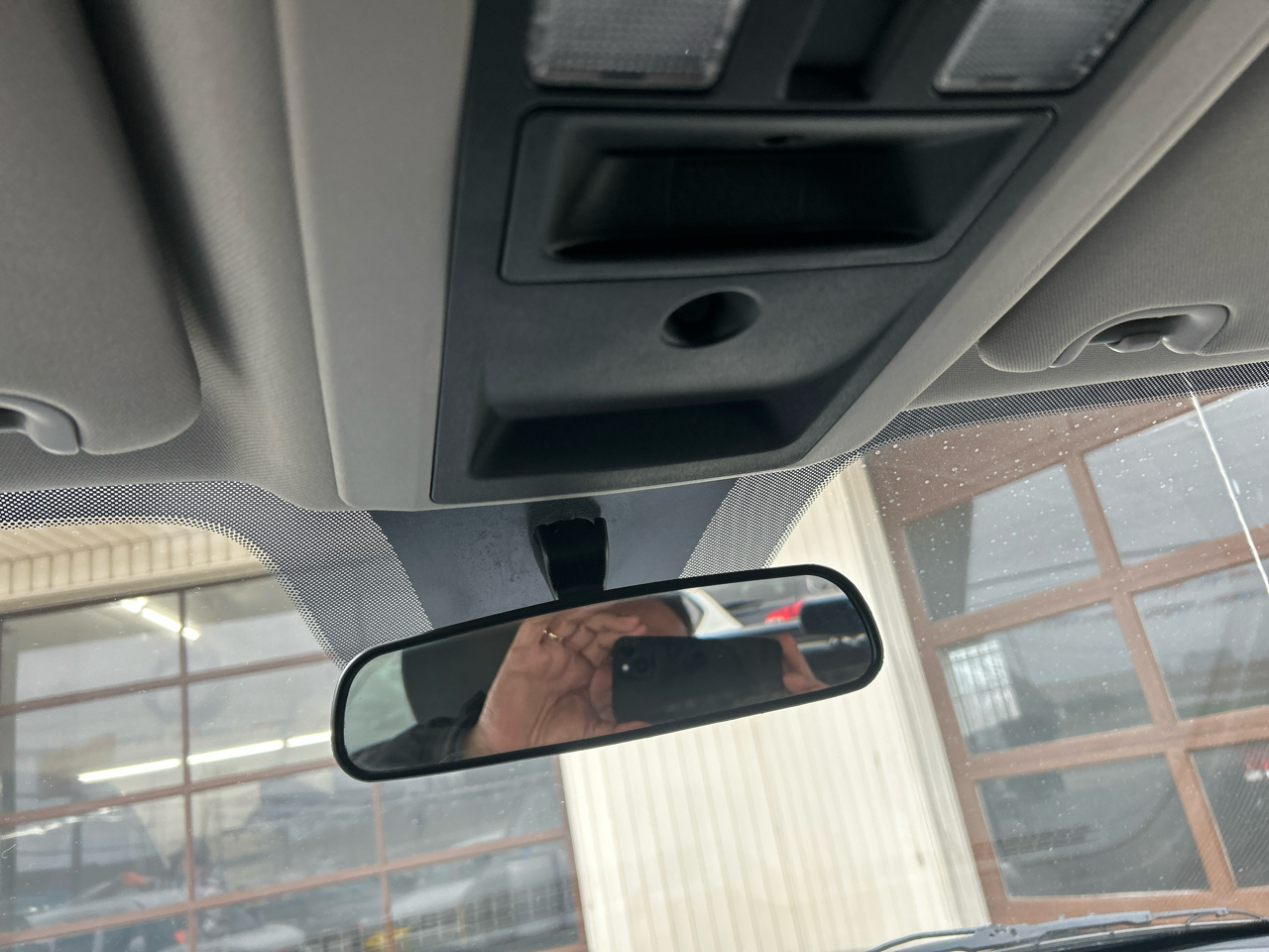 RAM 1500 Express 4x4 Crew Cab 5'7" Box 2017