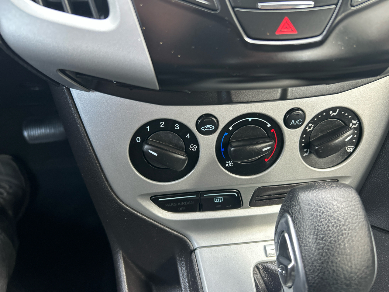 Ford Focus 5dr HB SE 2014