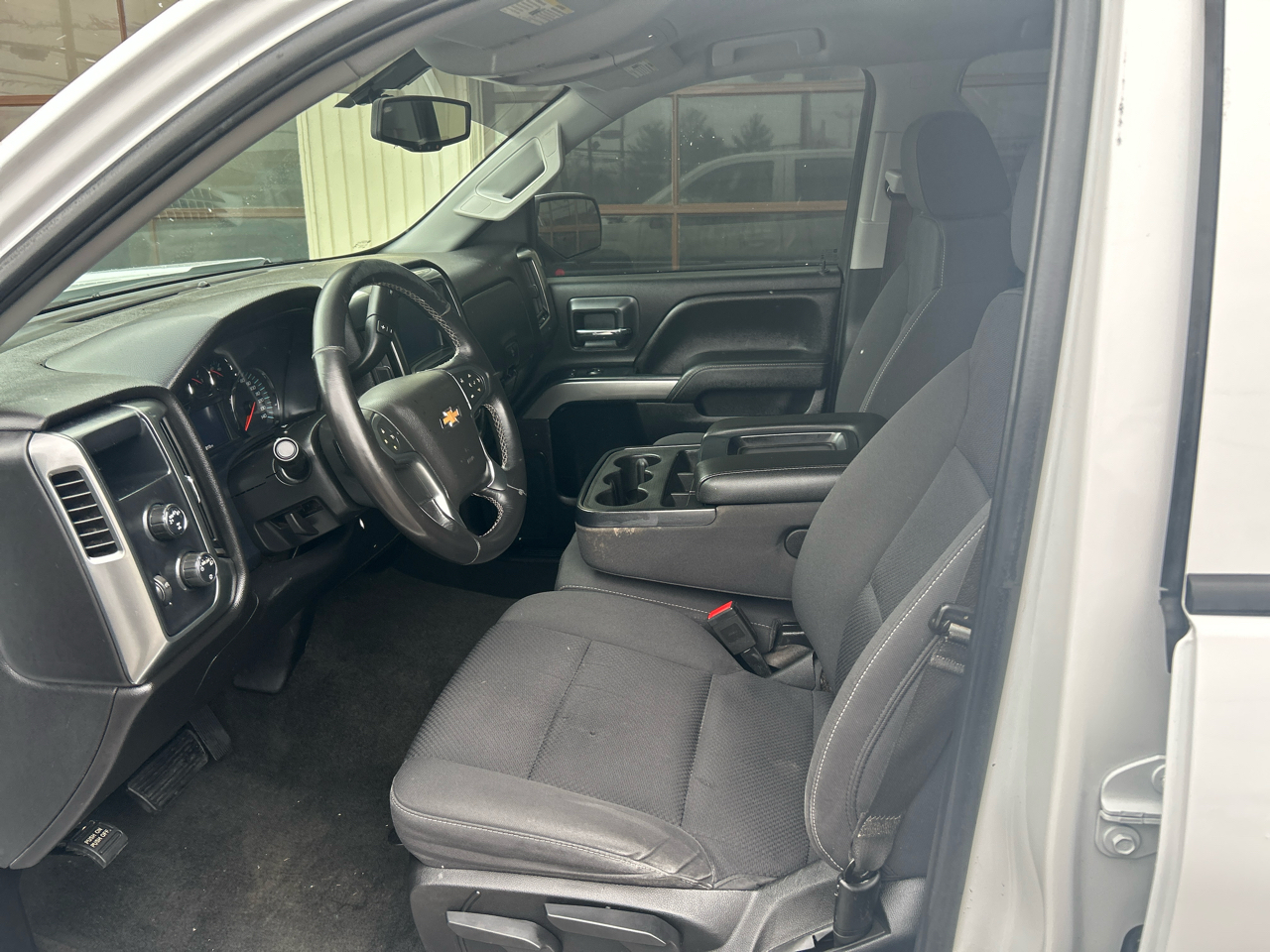 Chevrolet Silverado 1500 4WD Double Cab 143.5" LT w/1LT 2018