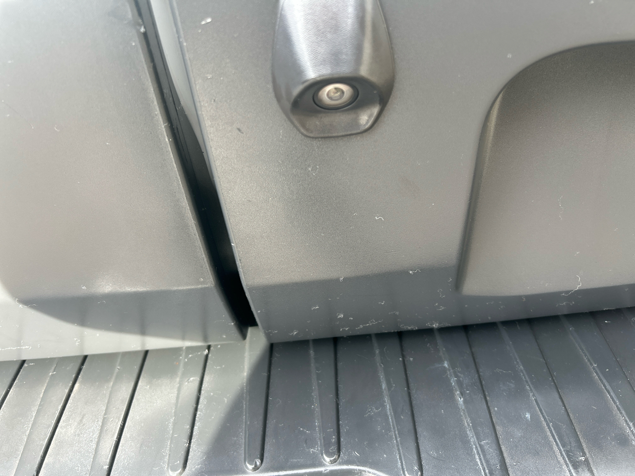 Ford Transit Van T-150 130" Low Rf 8600 GVWR Swing-Out RH Dr 2017