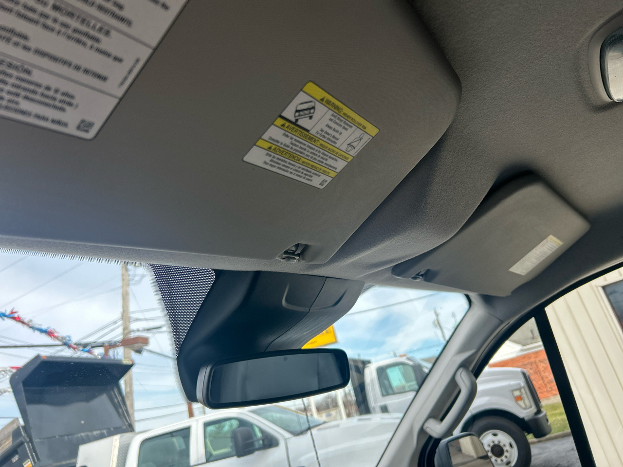 Ford Transit Van T-150 130" Low Rf 8600 GVWR Swing-Out RH Dr 2017