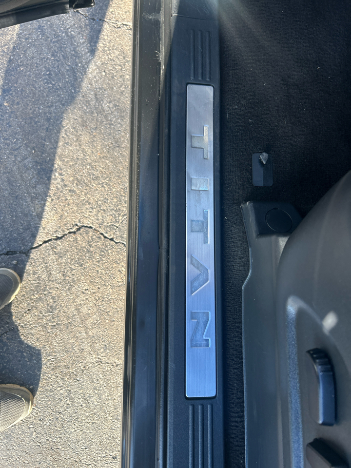 Nissan Titan XD 4x4 Gas Crew Cab SV 2018