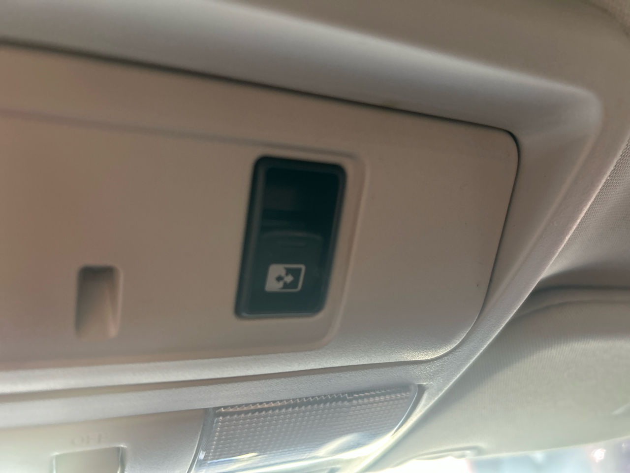 Nissan Titan XD 4x4 Gas Crew Cab SV 2018