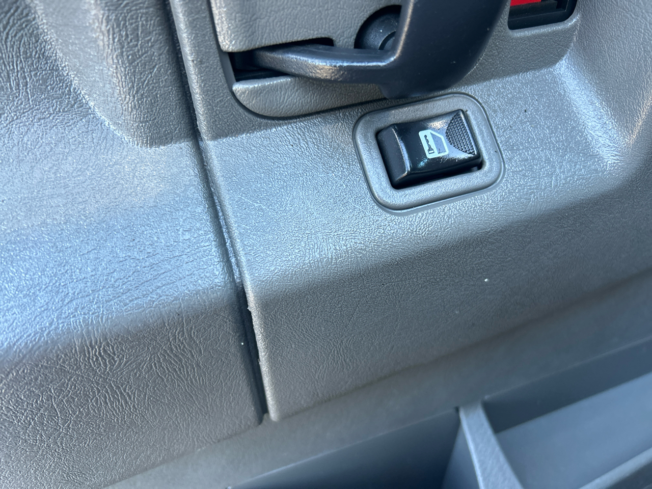 Chevrolet Express Cargo Van RWD 2500 135" 2020