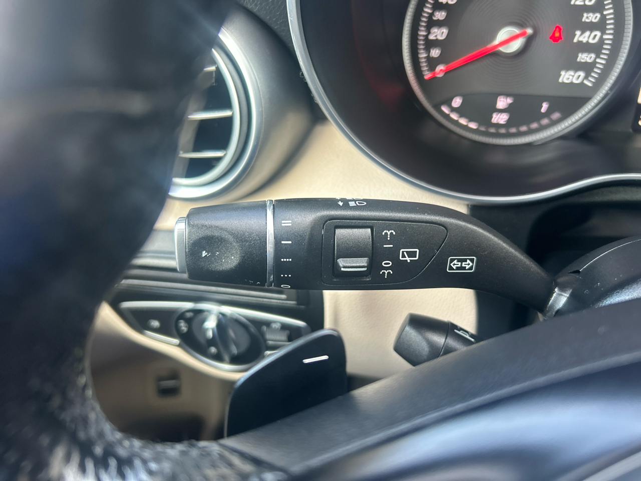 Mercedes-Benz GLC GLC 300 4MATIC SUV 2017