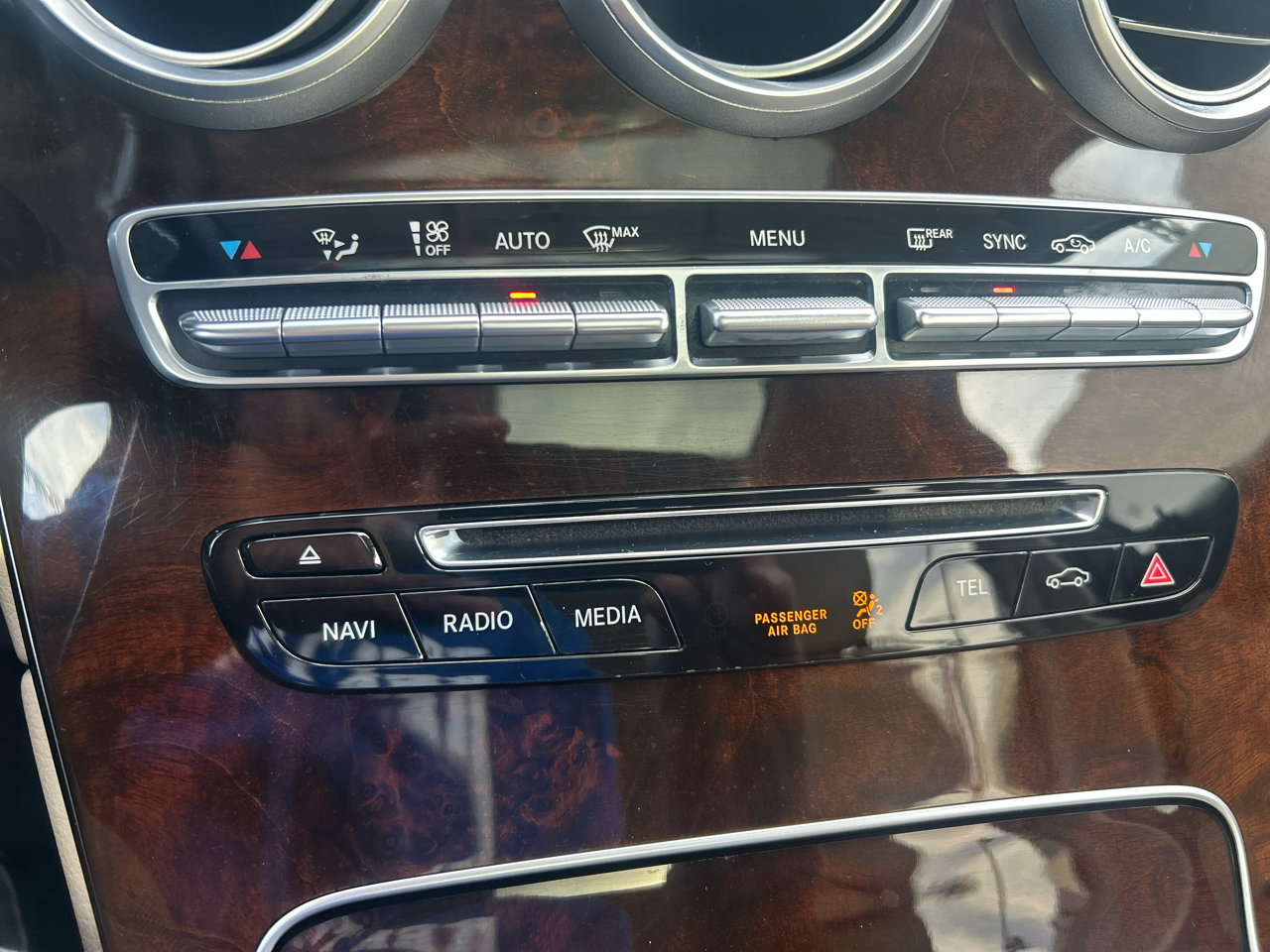 Mercedes-Benz GLC GLC 300 4MATIC SUV 2017