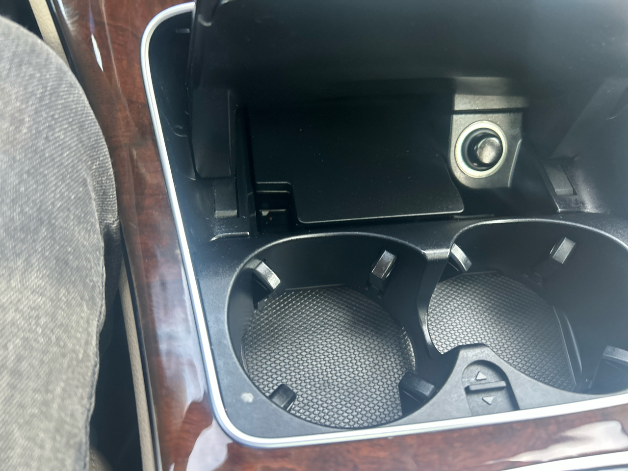 Mercedes-Benz GLC GLC 300 4MATIC SUV 2017