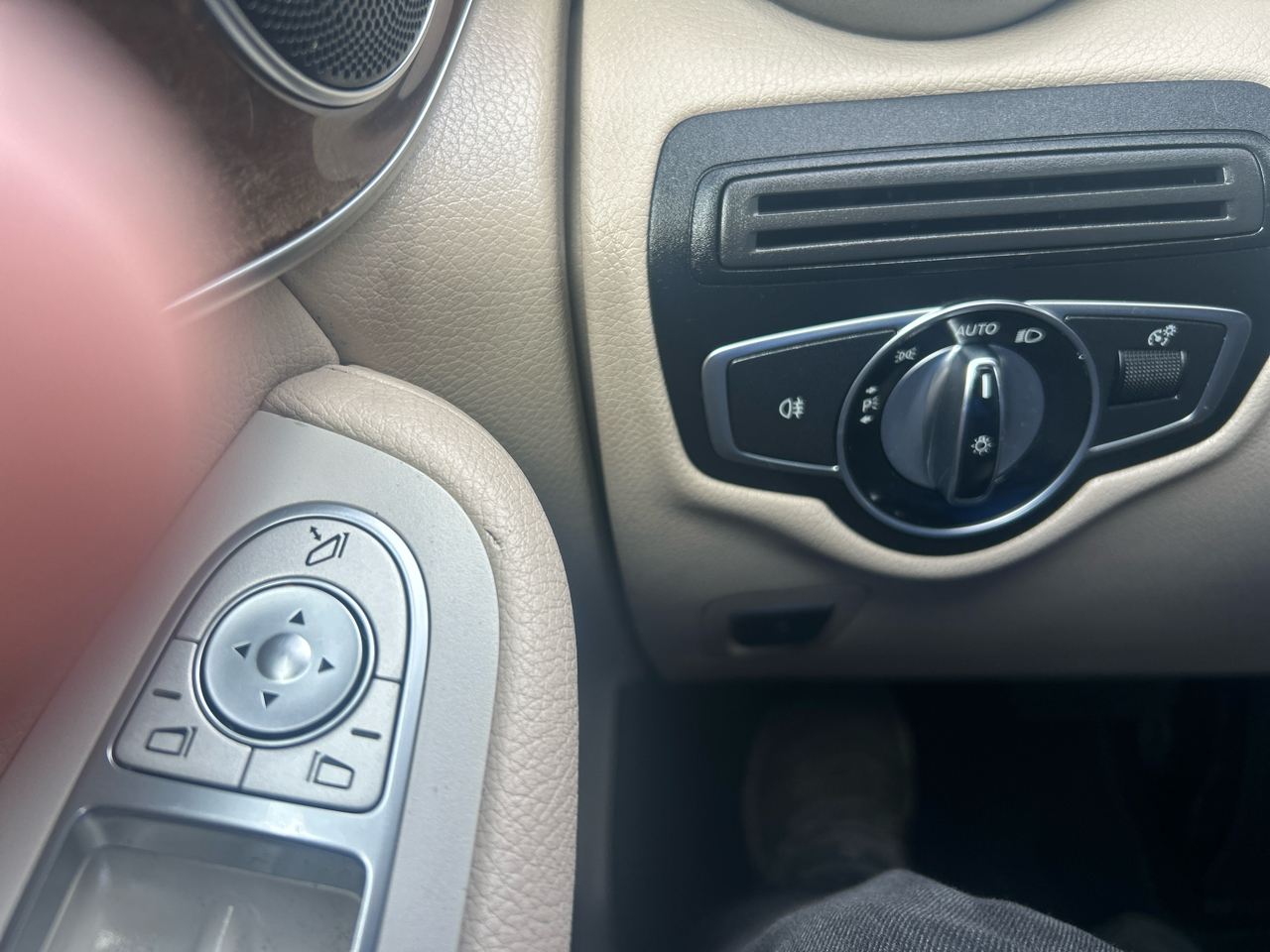 Mercedes-Benz GLC GLC 300 4MATIC SUV 2017