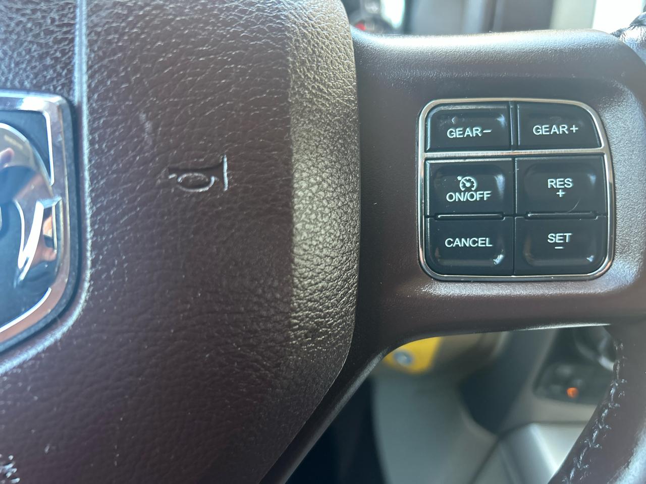 RAM 1500 Big Horn 4x4 Crew Cab 5'7" Box 2017