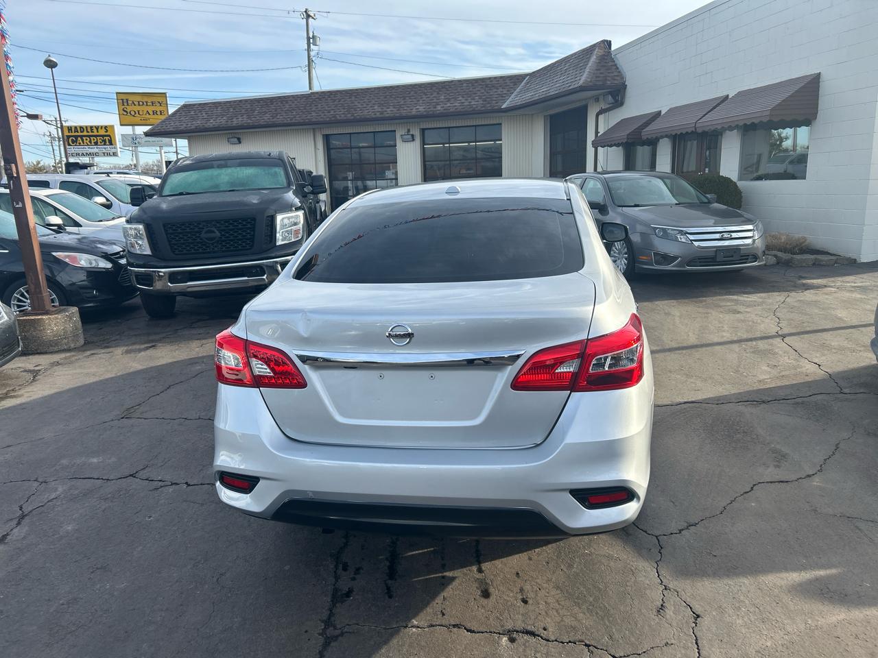 Nissan Sentra SV CVT 2019