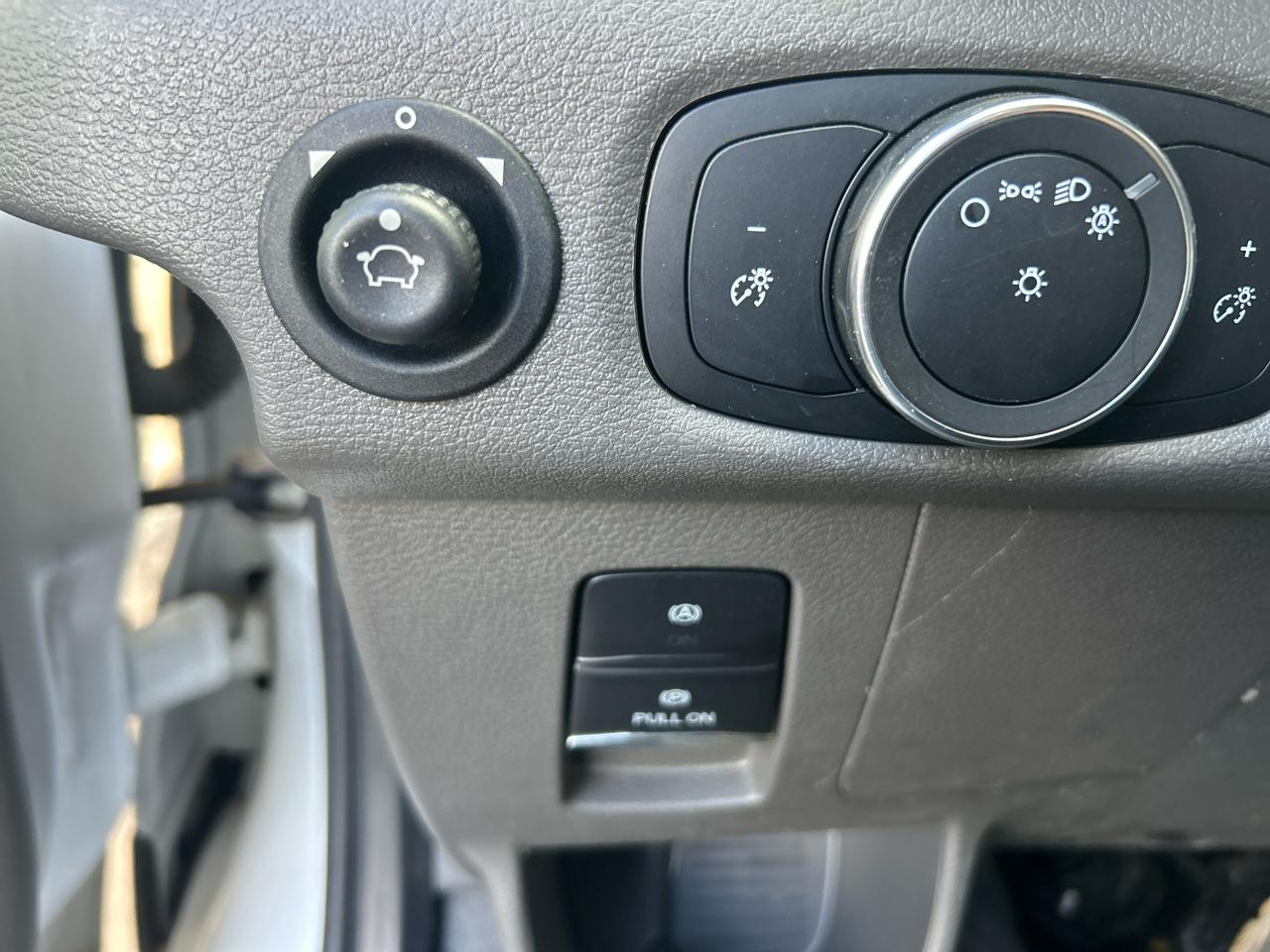 Ford E-Transit Cargo Van T-350 148" EL Hi Rf 9500 GVWR RWD 2022