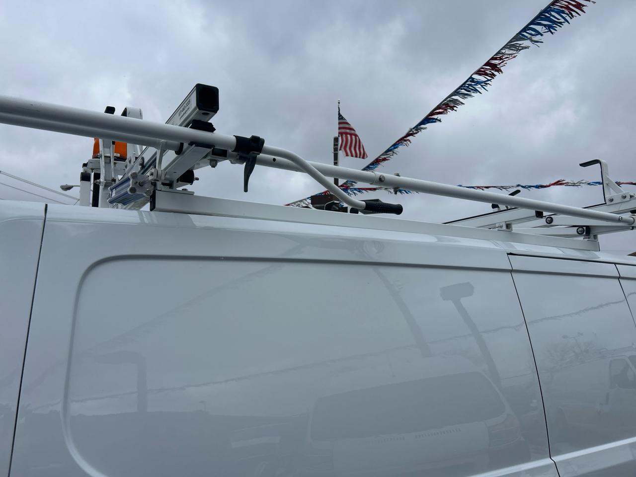 Ford Transit Van T-150 130" Low Rf 8600 GVWR Swing-Out RH Dr 2018