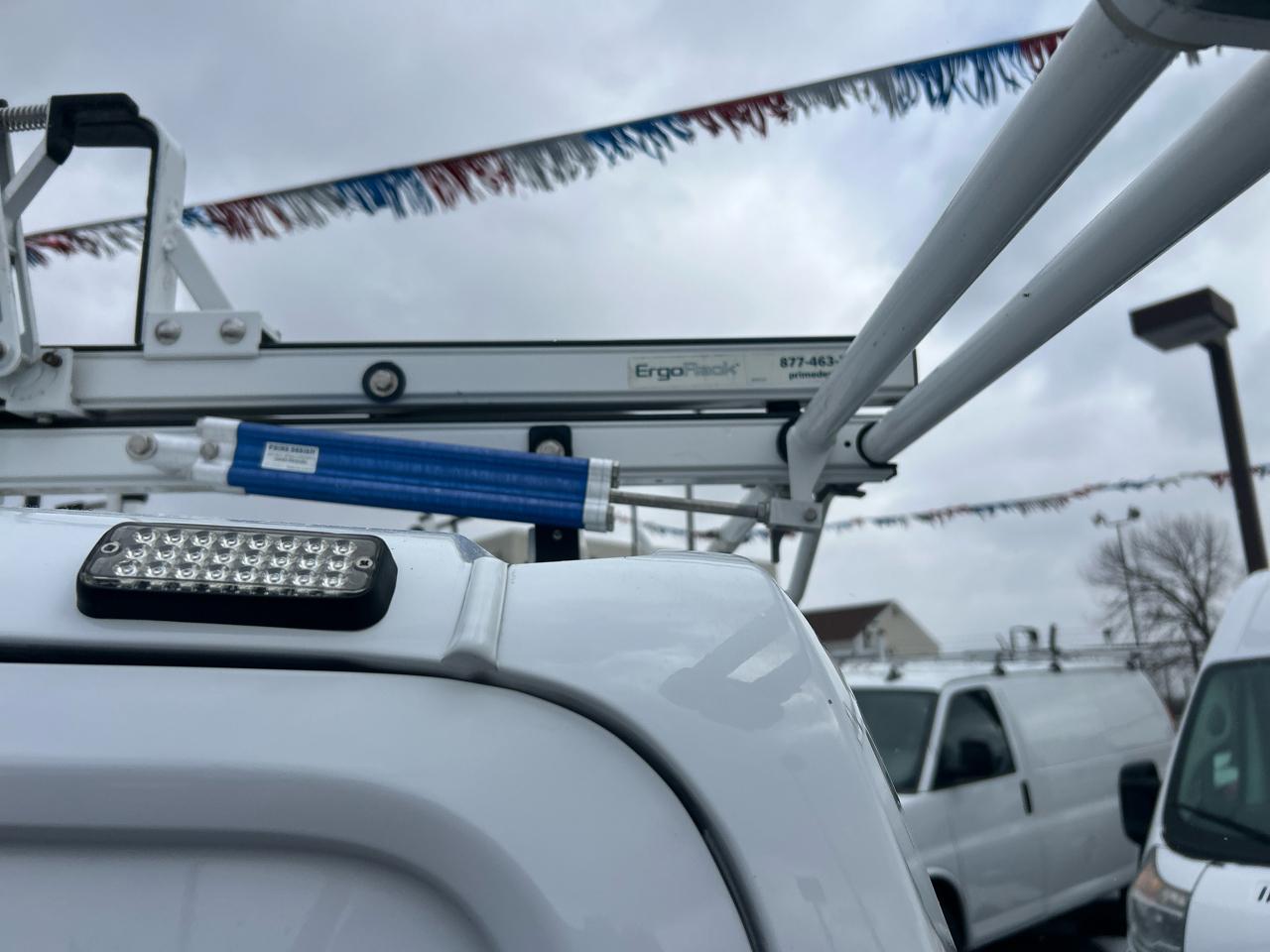 Ford Transit Van T-150 130" Low Rf 8600 GVWR Swing-Out RH Dr 2018