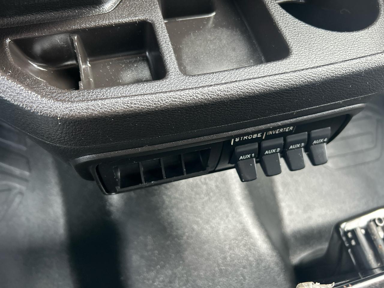 Ford Transit Van T-150 130" Low Rf 8600 GVWR Swing-Out RH Dr 2018