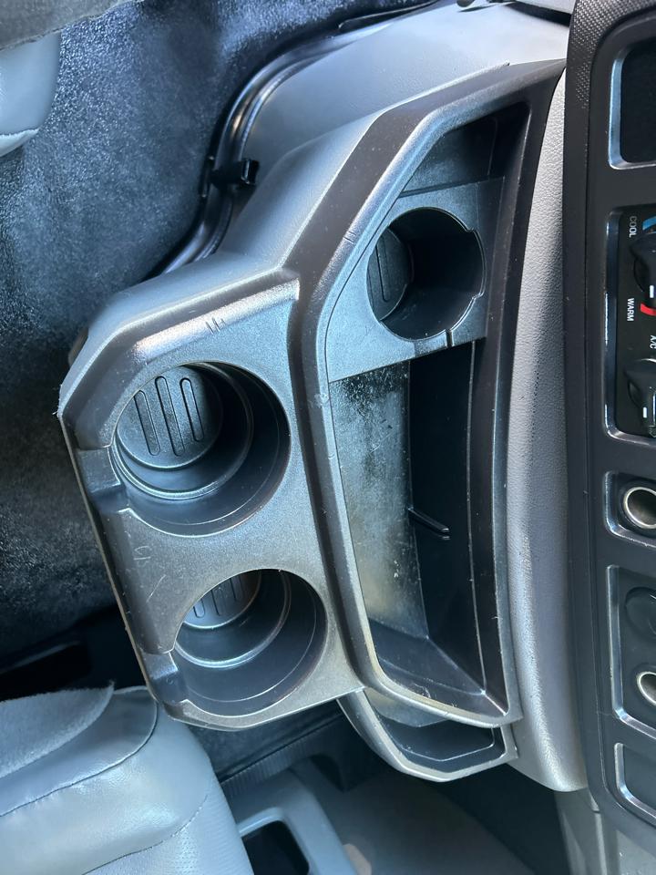 Ford Econoline Commercial Cutaway E-350 Super Duty 138" DRW 2016