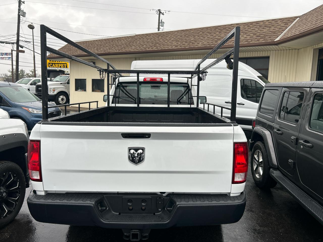 RAM 2500 2WD Reg Cab 140.5" Tradesman 2014