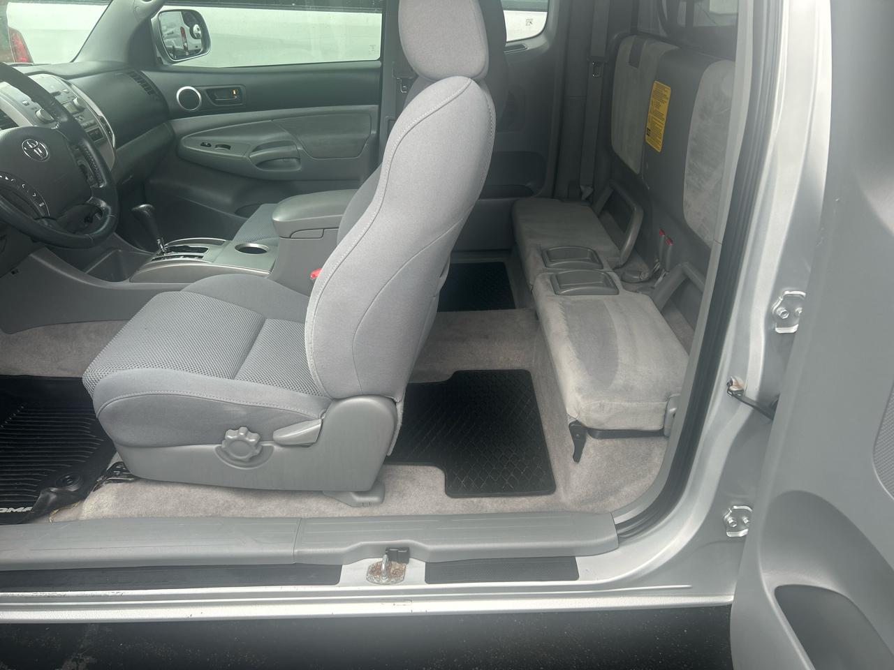 Toyota Tacoma 4WD Access V6 MT (Natl) 2008