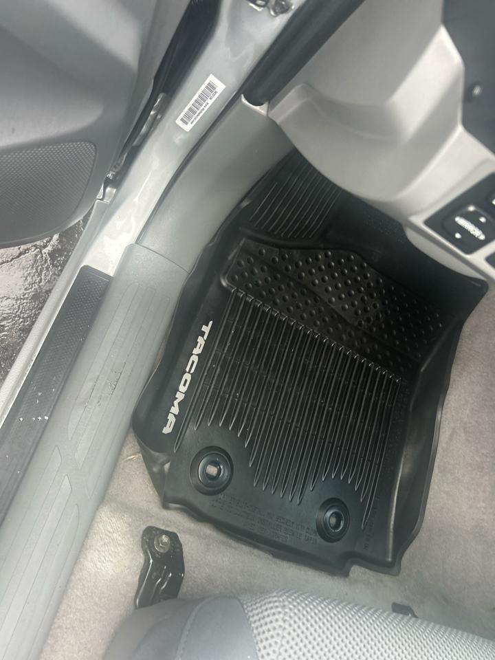 Toyota Tacoma 4WD Access V6 MT (Natl) 2008