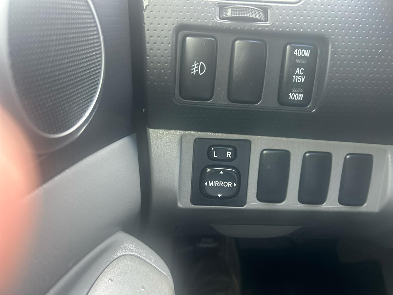 Toyota Tacoma 4WD Access V6 MT (Natl) 2008