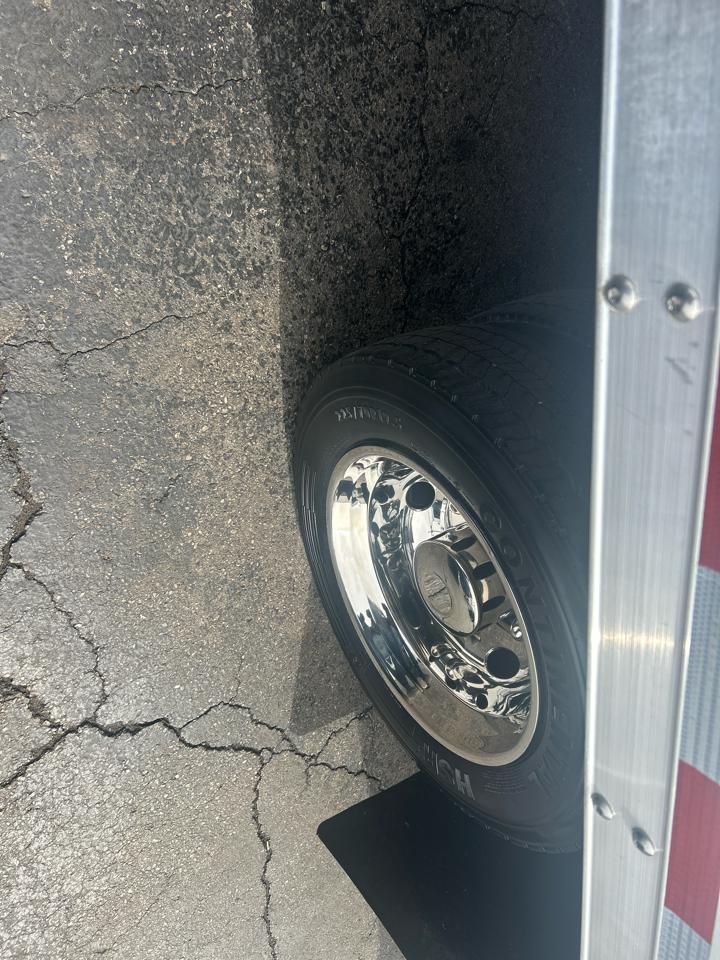 Isuzu NPR HD GAS REG 176" WB 14500 GVWR IBT PWL 2018