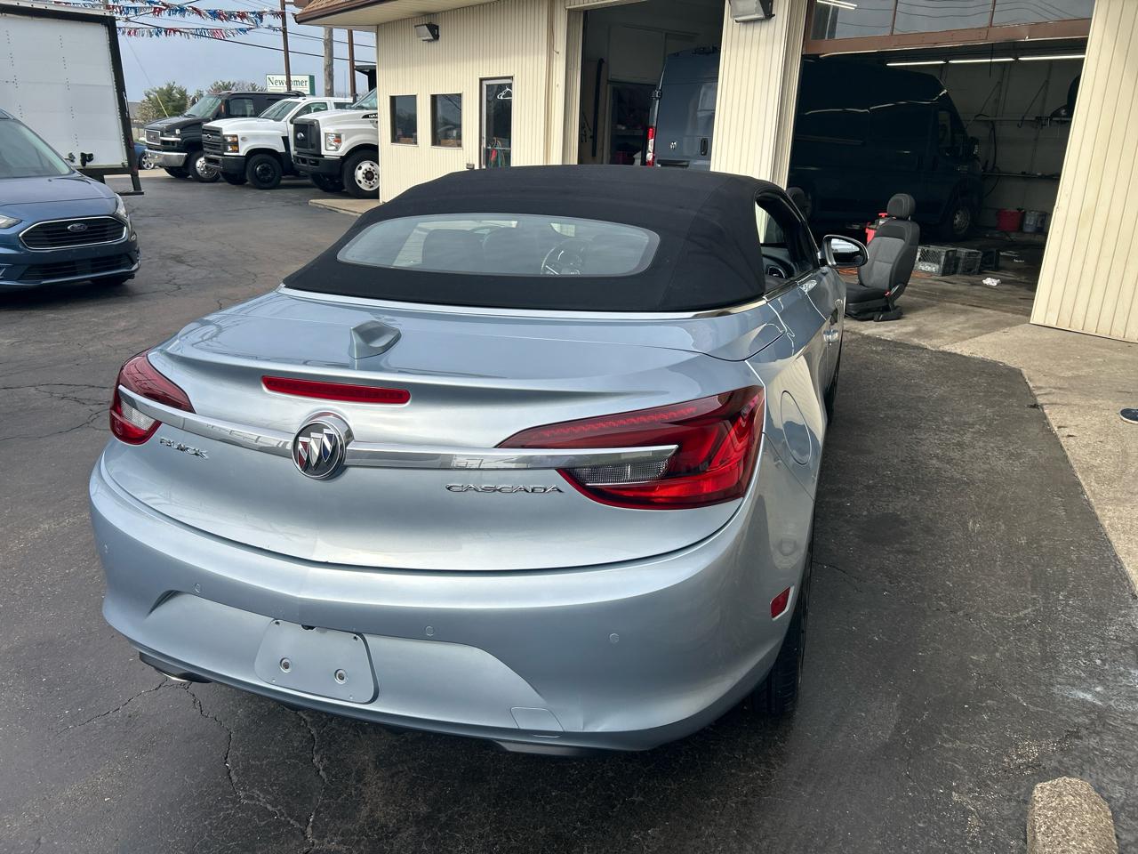 Buick Cascada 2dr Conv Premium 2017
