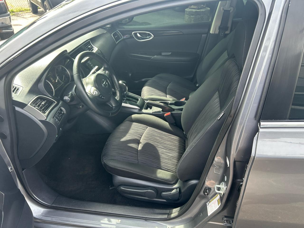 Nissan Sentra SV CVT 2019