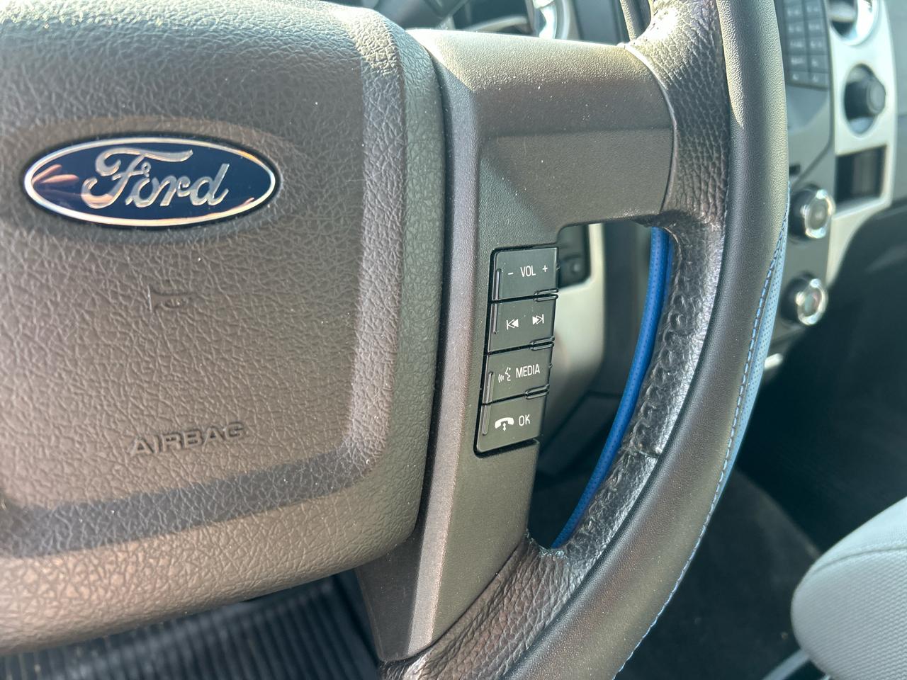 Ford F-150 4WD SuperCrew 145" King Ranch 2014