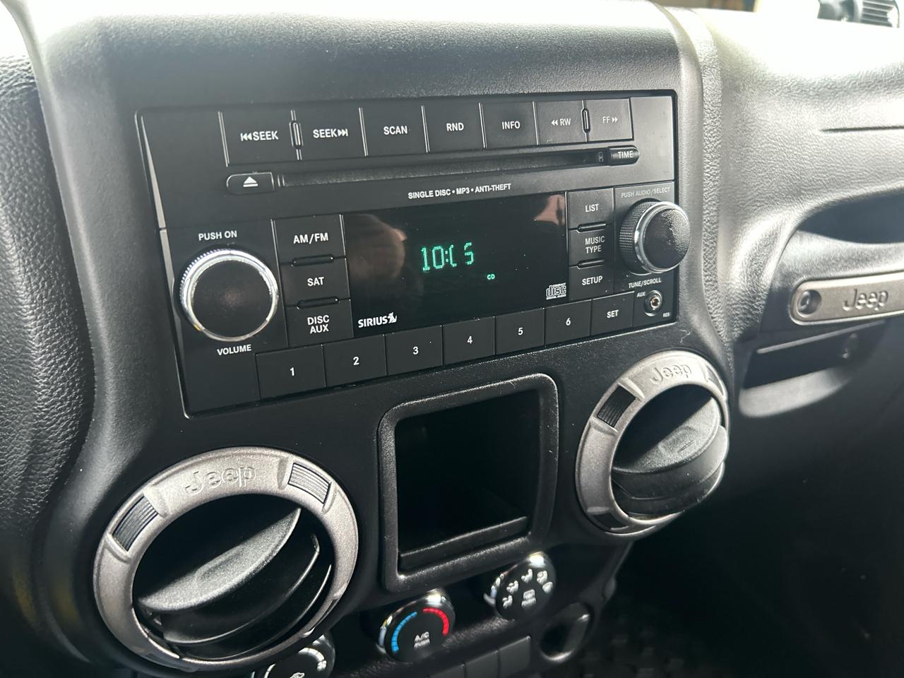 Jeep Wrangler 4WD 2dr Sport 2015