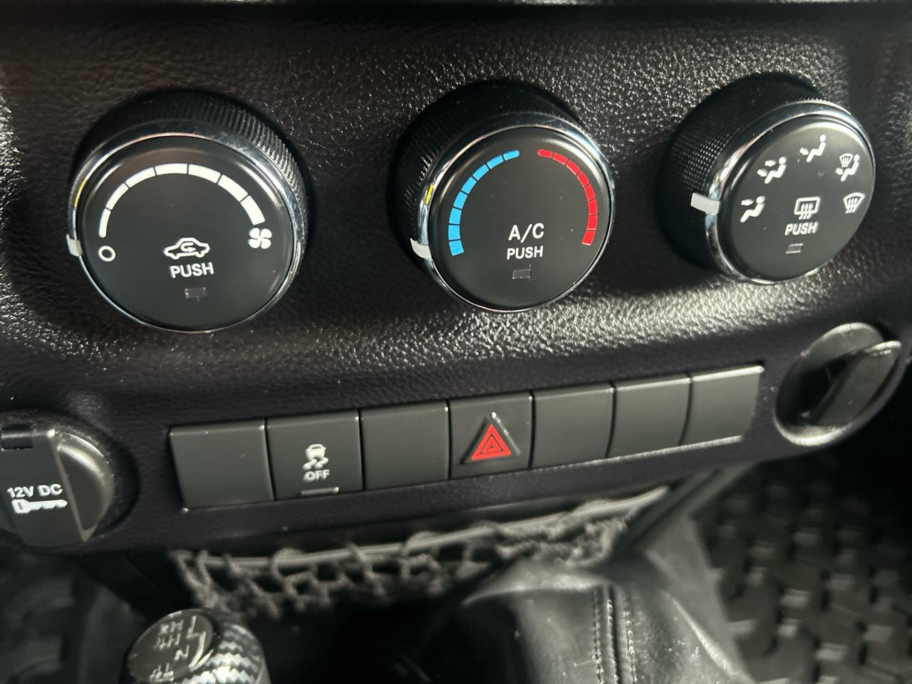 Jeep Wrangler 4WD 2dr Sport 2015