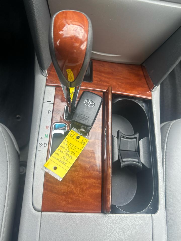 Toyota Camry 4dr Sdn I4 Man LE (Natl) 2011
