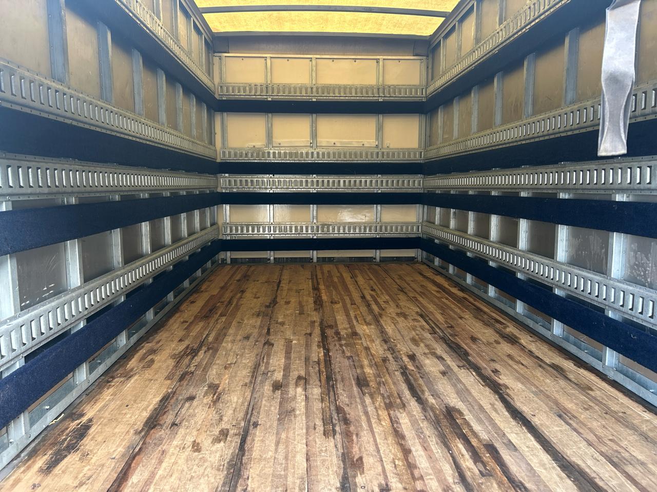 Chevrolet Express Commercial Cutaway 3500 Van 139" 2015