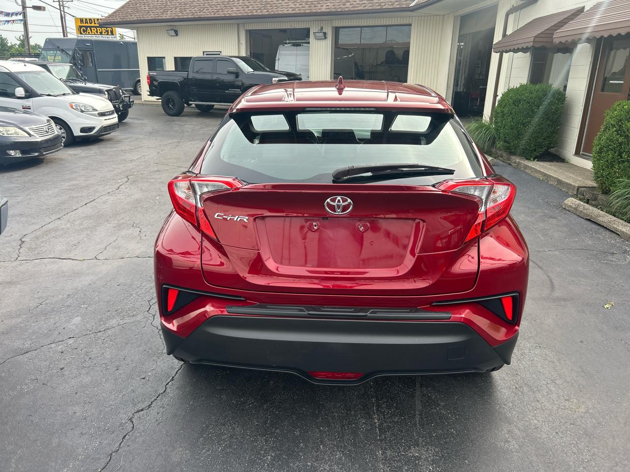 Toyota C-HR XLE FWD (Natl) 2018