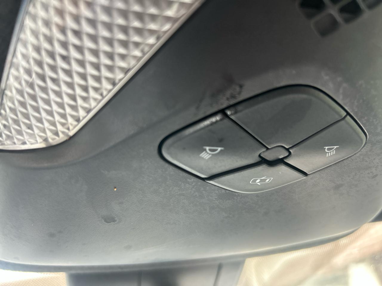 Toyota C-HR XLE FWD (Natl) 2018