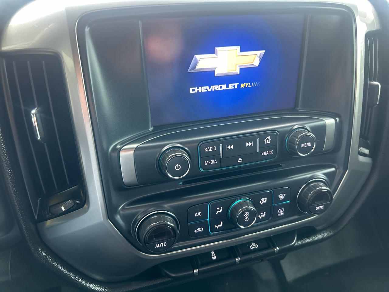 Chevrolet Silverado 1500 4WD Crew Cab 143.5" LT w/1LT 2017