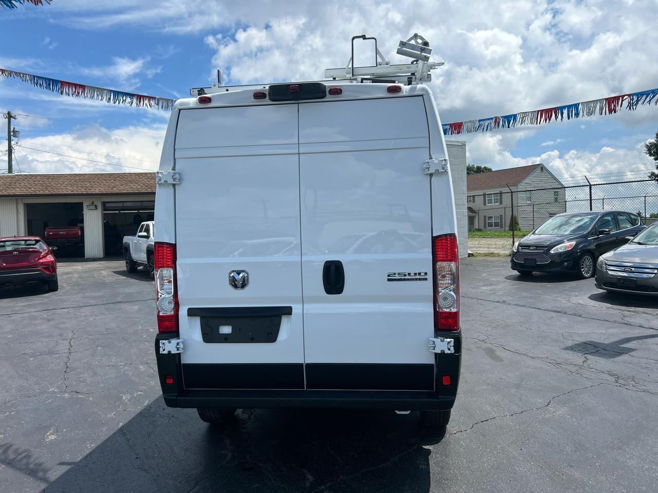 RAM ProMaster Cargo Van Tradesman 2500 High Roof 159" WB w/Pass Seat 2024