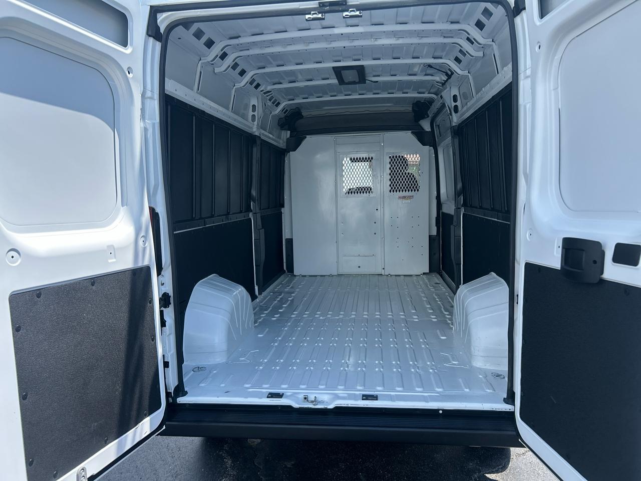 RAM ProMaster Cargo Van Tradesman 2500 High Roof 159" WB w/Pass Seat 2024